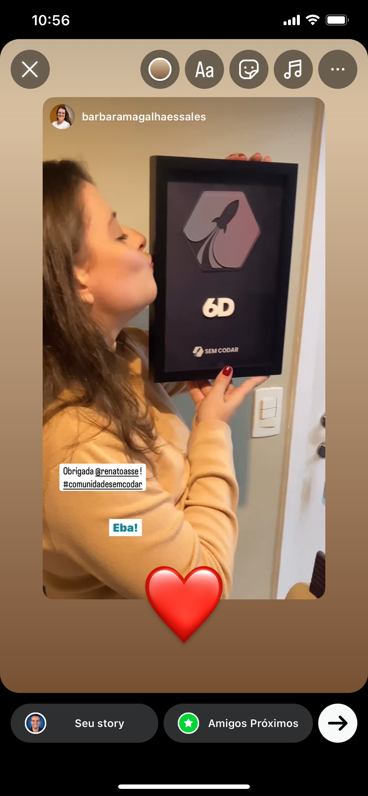 Placa comemorativa de aluno